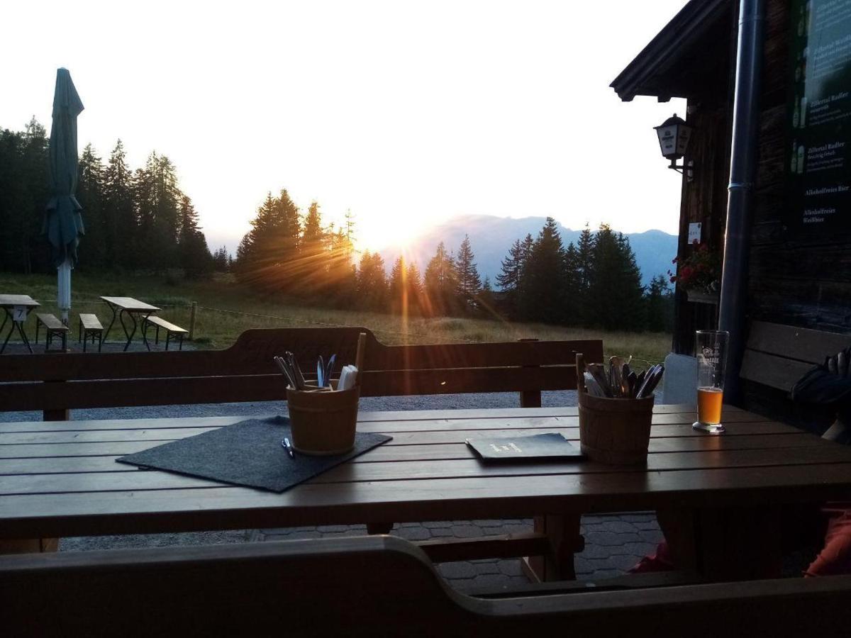 Bichlerhof Apartment Radfeld ภายนอก รูปภาพ